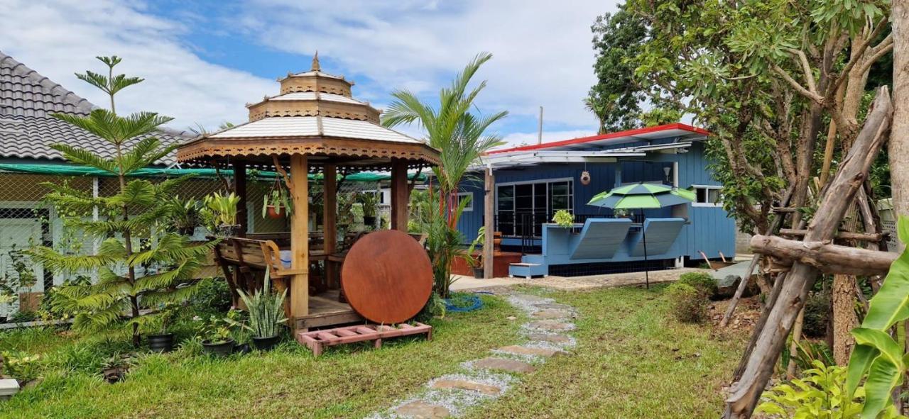 Mana Pool House Bed and Breakfast Chiang Rai Esterno foto